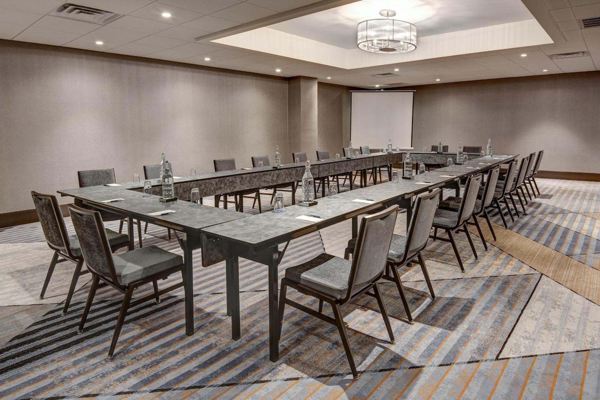 Sheraton Eatontown Hotel Ngoại thất bức ảnh