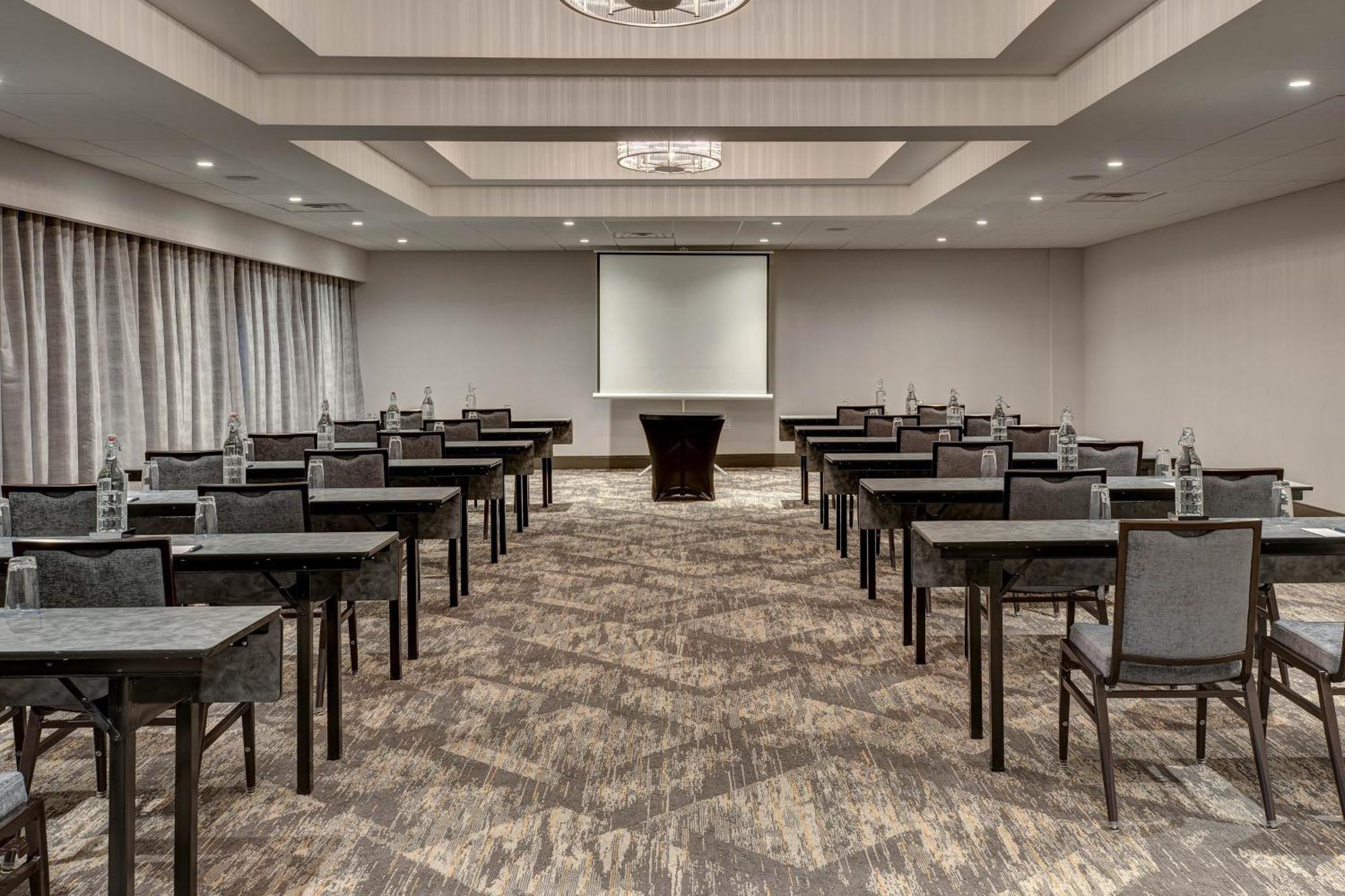 Sheraton Eatontown Hotel Ngoại thất bức ảnh